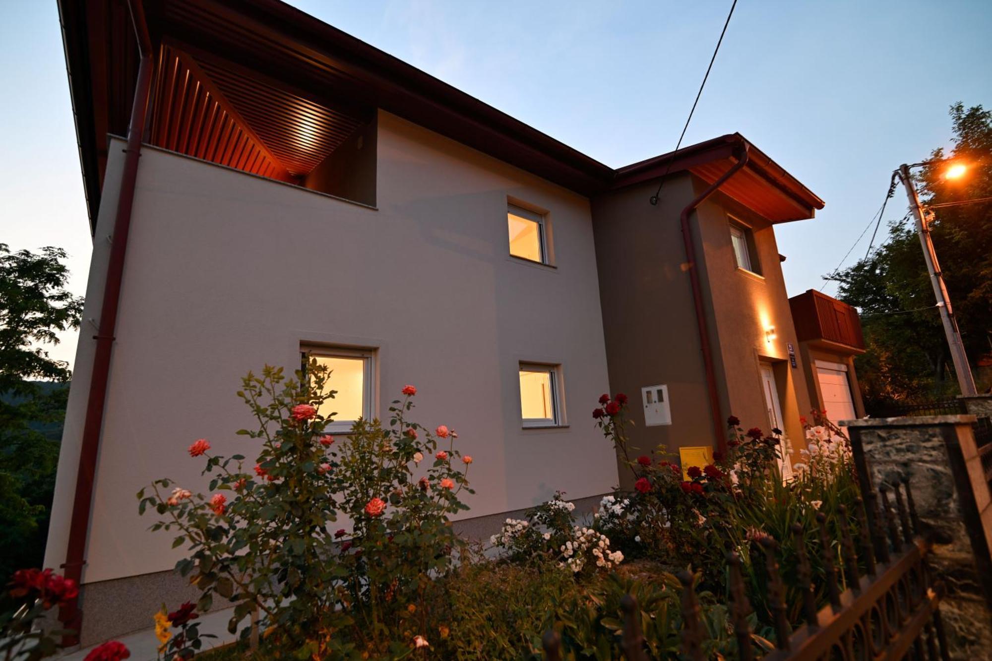 Carobni Pogled Zagreb Villa Exteriör bild